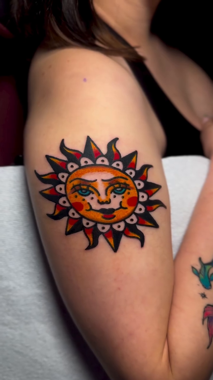 Tattoo by @javintattoos โ american_traditional, illustrative