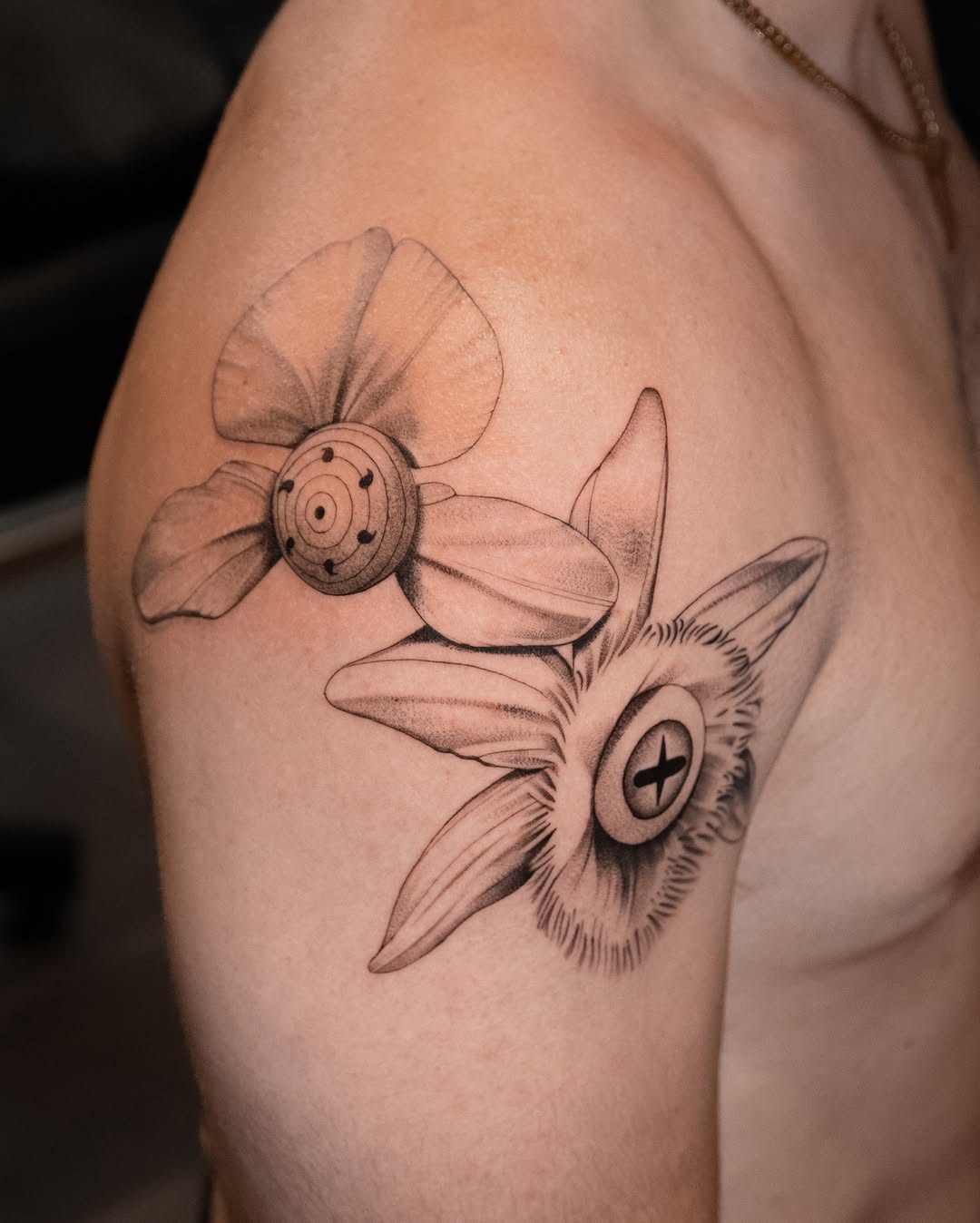 Tattoo by @mateo_tats — black_and_grey