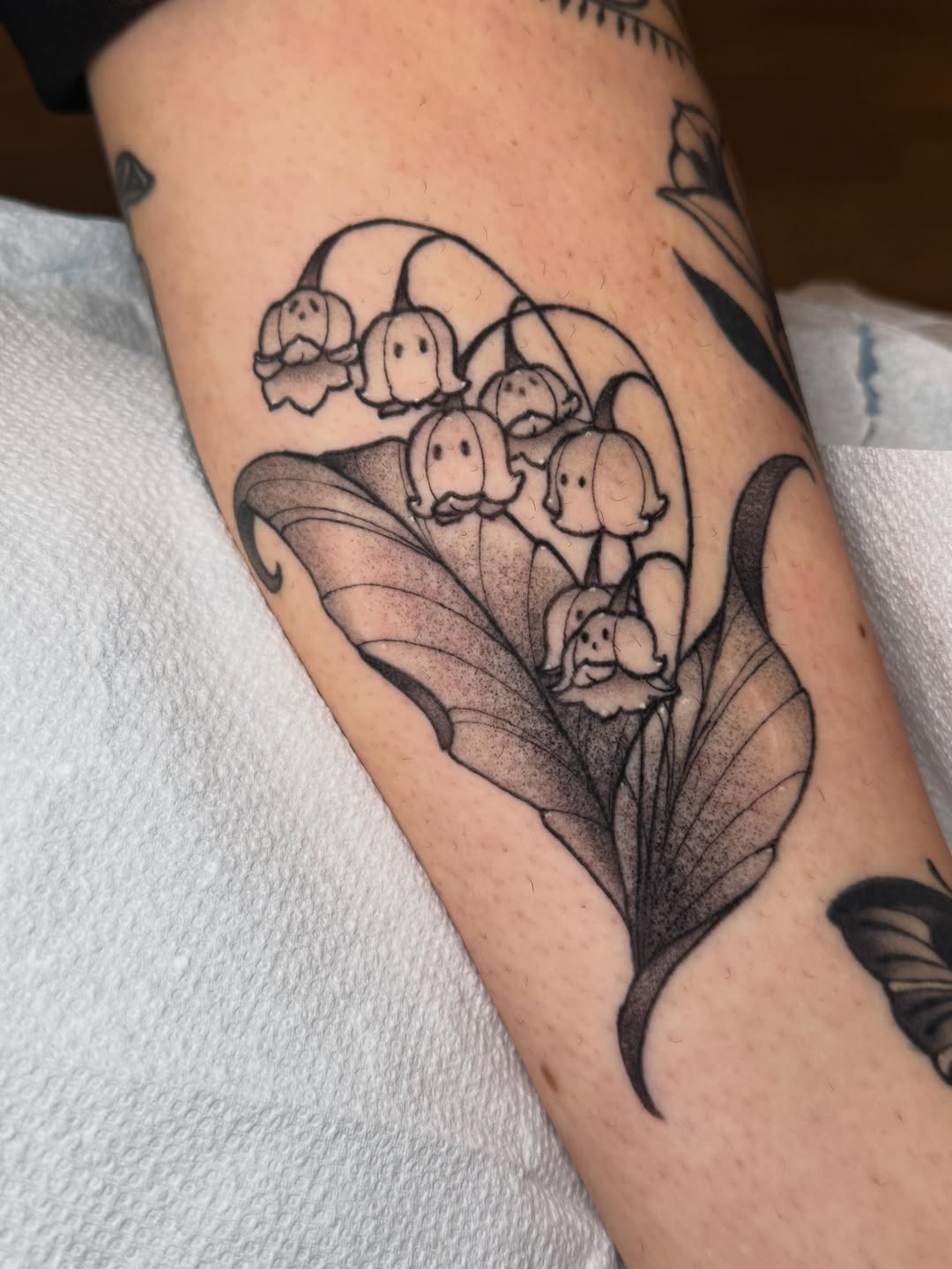 Tattoo by @dovahtattoos — black_and_grey, illustrative