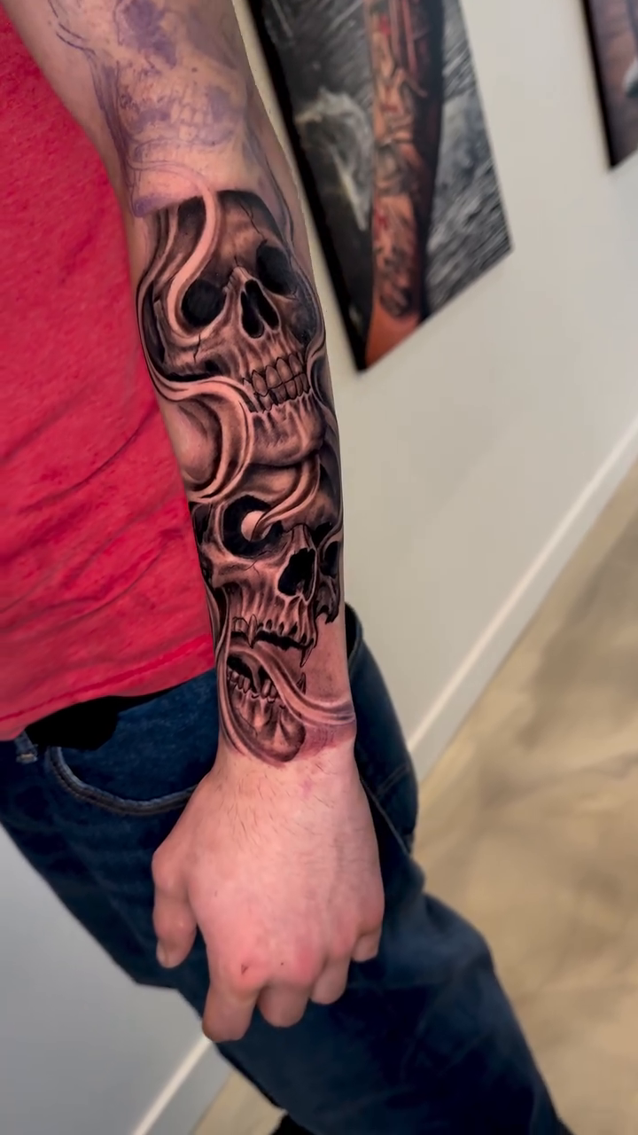 Tattoo by @bandoztattoos β black_and_grey, realism