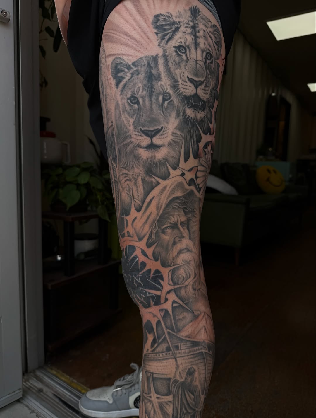 Tattoo by @jadenbelle_j — realism, black_and_grey