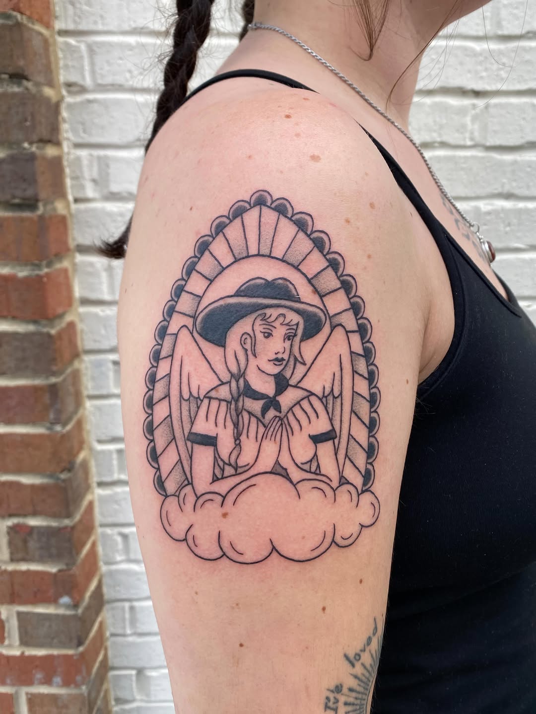 Tattoo by @oliviatawzertattoo โ american_traditional