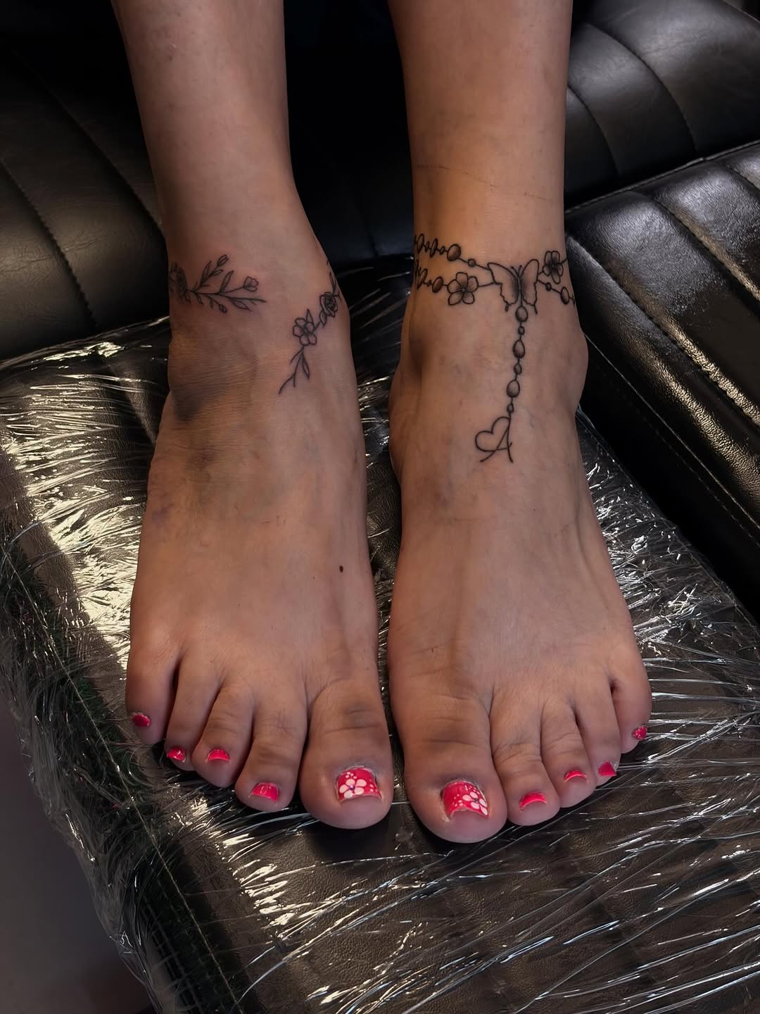 Tattoo by @tattookissshop β fine_line