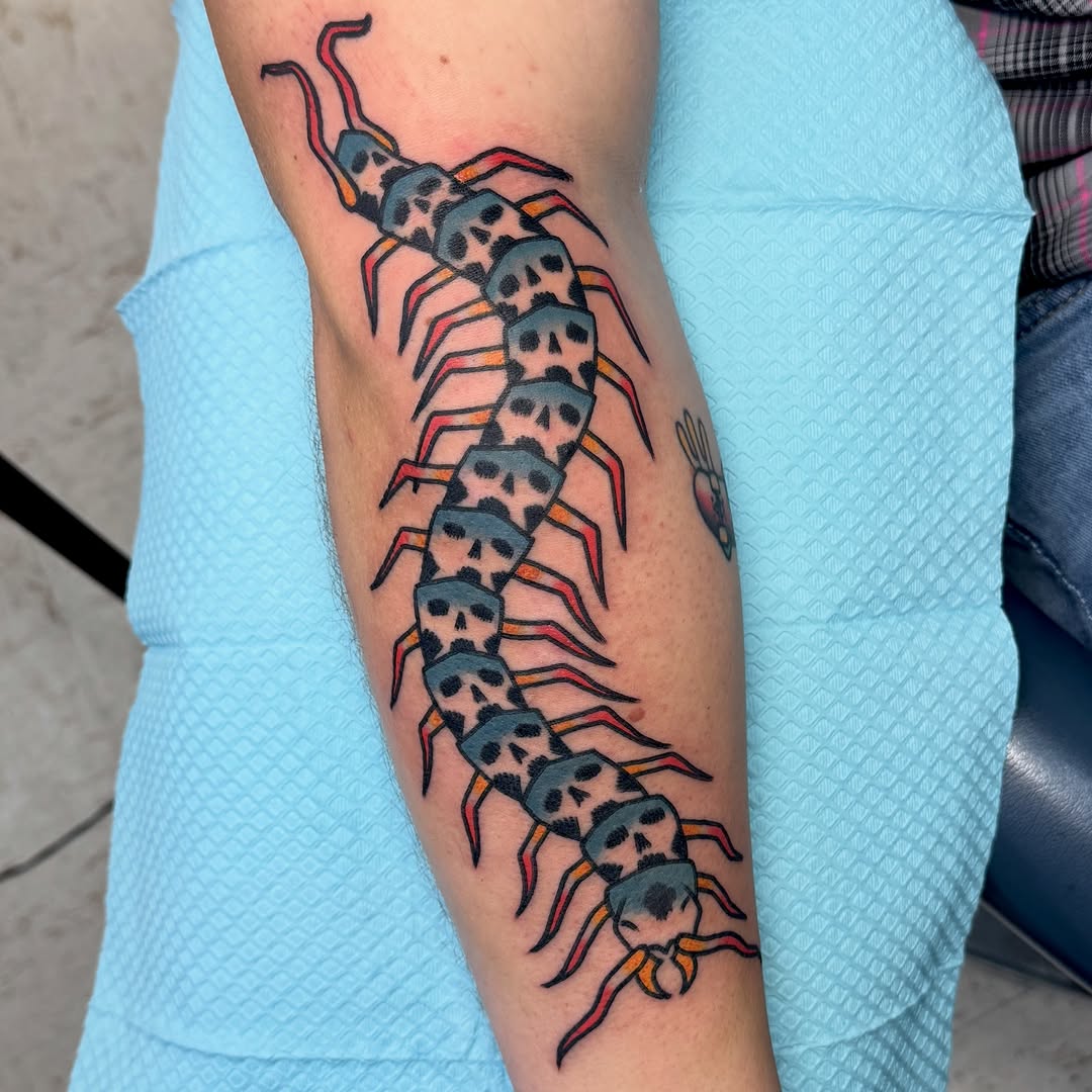 Tattoo by @sawblade_sunken_ship — american_traditional, illustrative