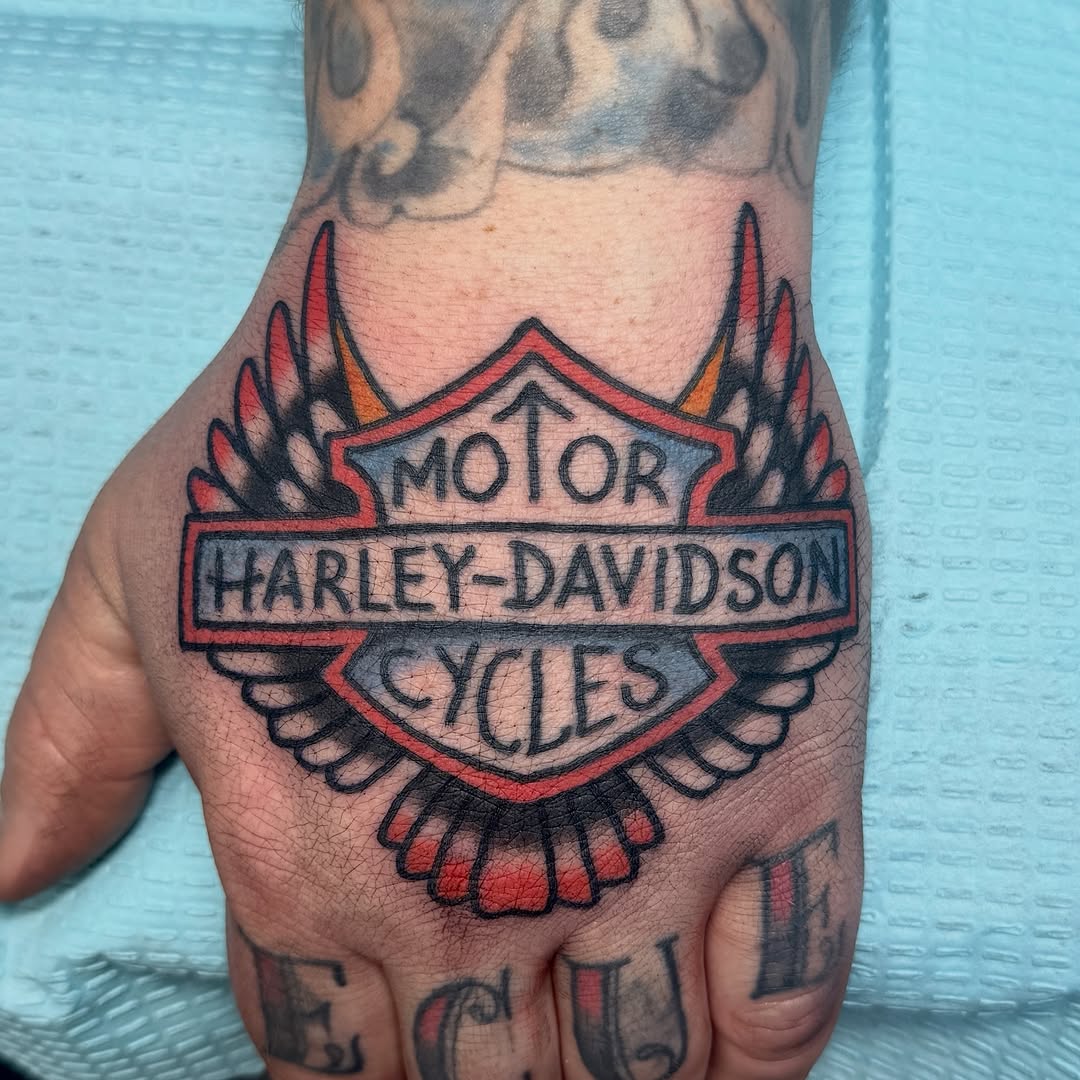 Tattoo by @sawblade_sunken_ship — american_traditional, illustrative