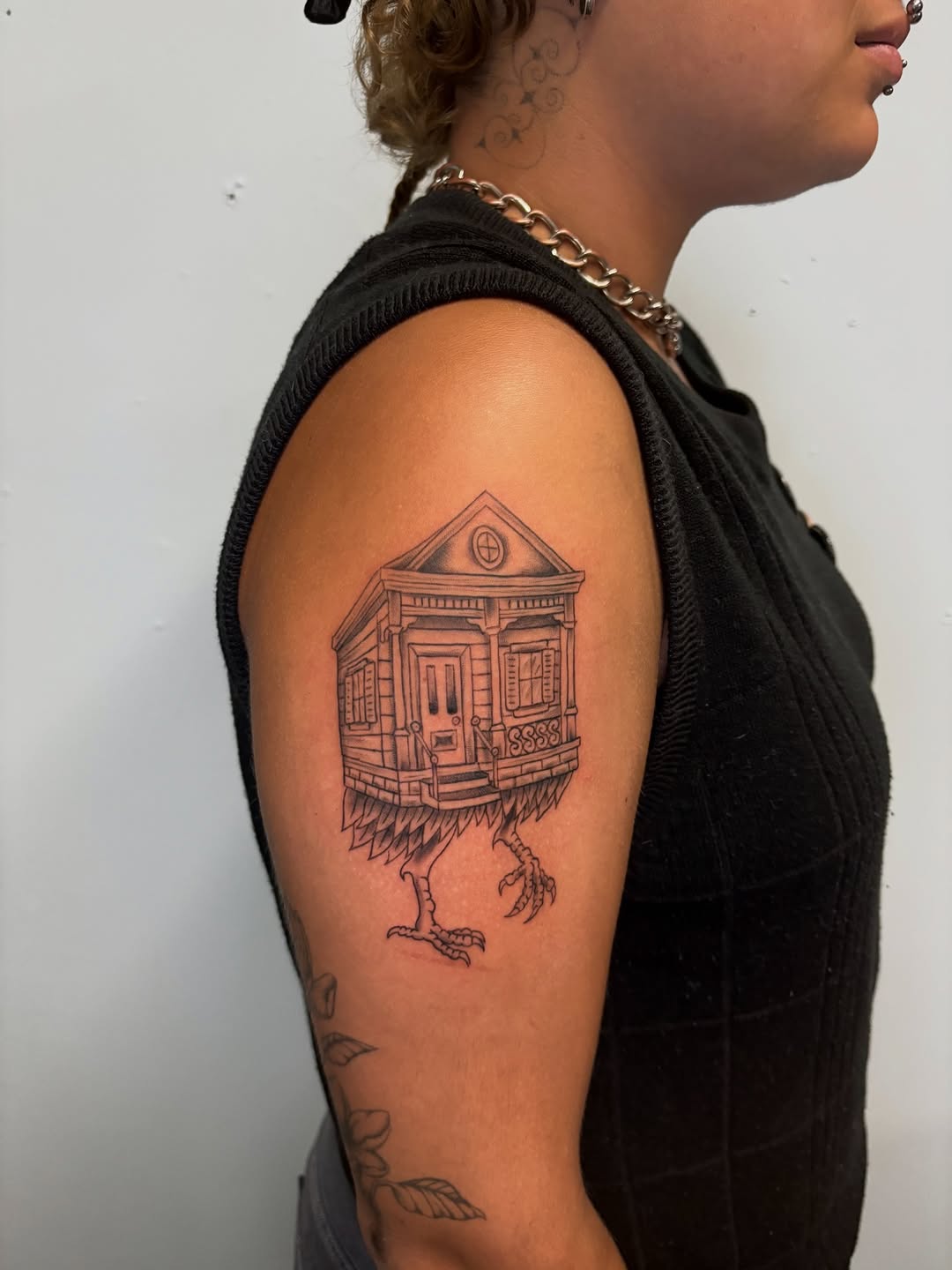 Tattoo by @jojorosetattoos — blackwork