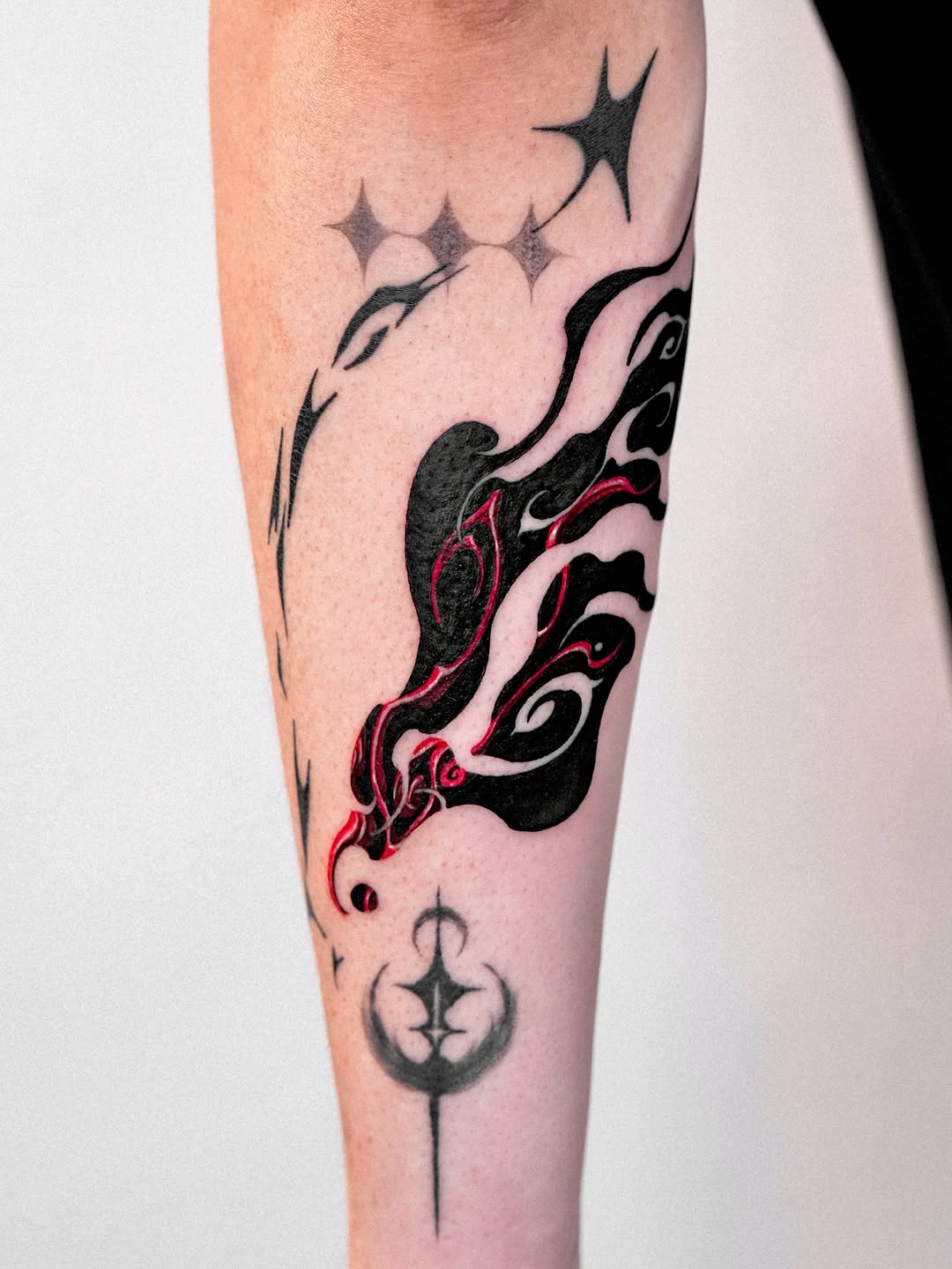 Tattoo by @a_flow_to — blackwork, ornamental