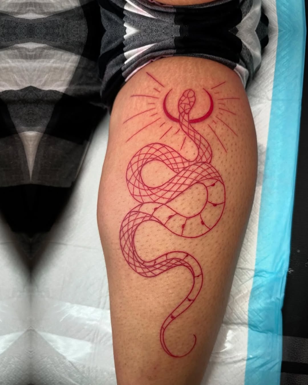 Tattoo by @murl_dietrich — fine_line, illustrative
