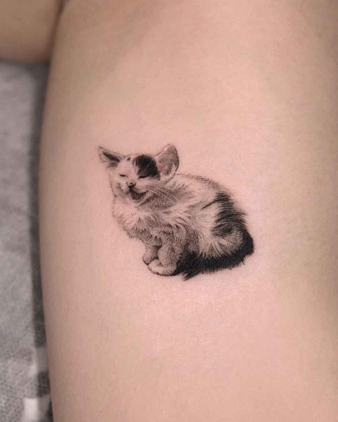 Tattoo by @yumemonchi — realism, black_and_grey