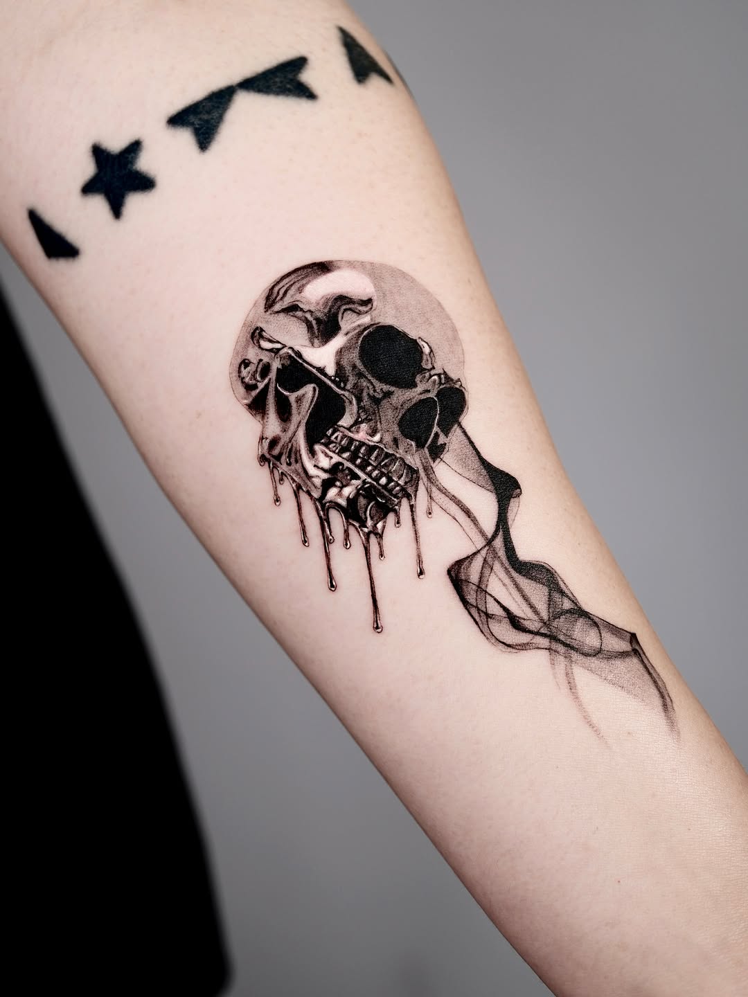 Tattoo by @tattooer.ari โ blackwork, illustrative