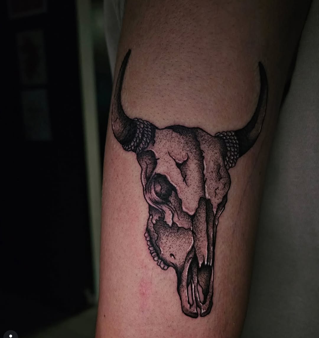 Tattoo by @babyghoul_inked β black_and_grey, realism