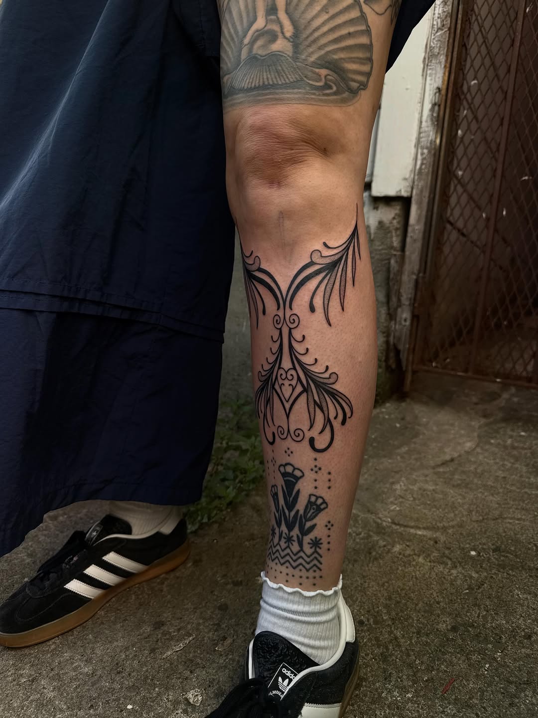 Tattoo by @dojatatt — illustrative, geometric