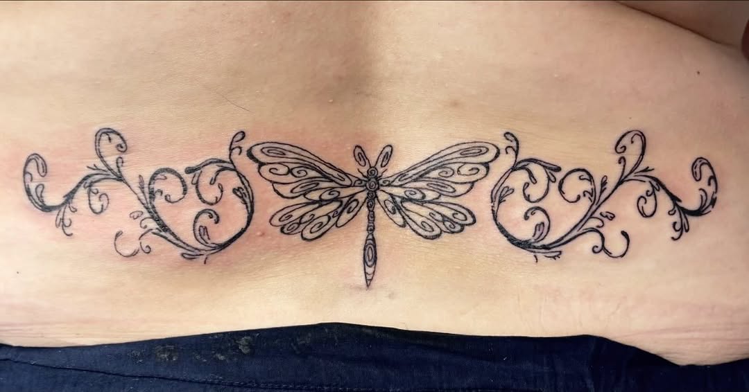Tattoo by @starxscribbles — fine_line