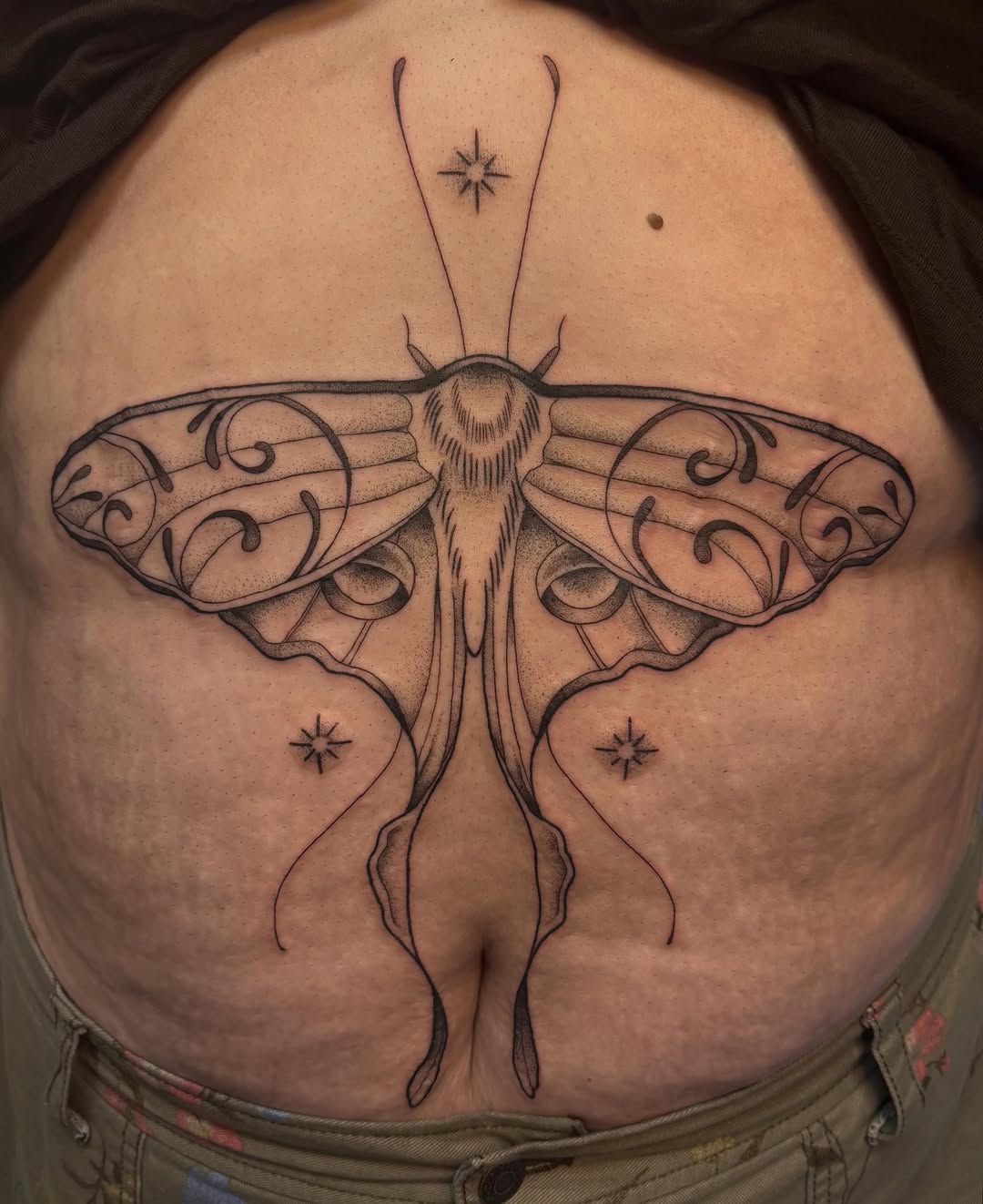 Tattoo by @haileybtats — dotwork