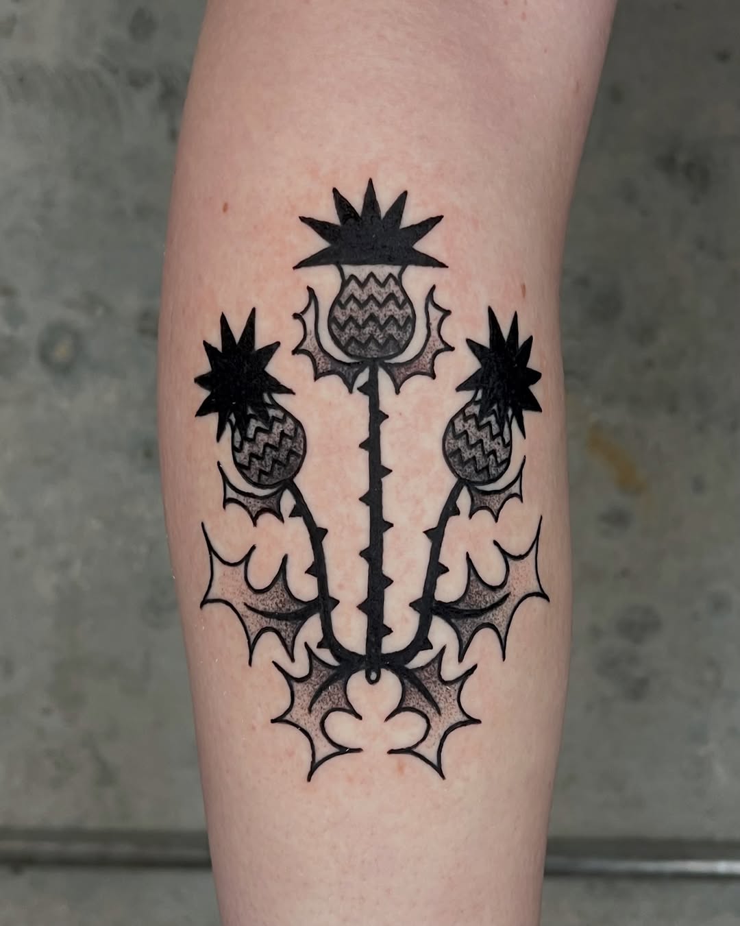 Tattoo by @rakataka.tattoo โ blackwork, dotwork