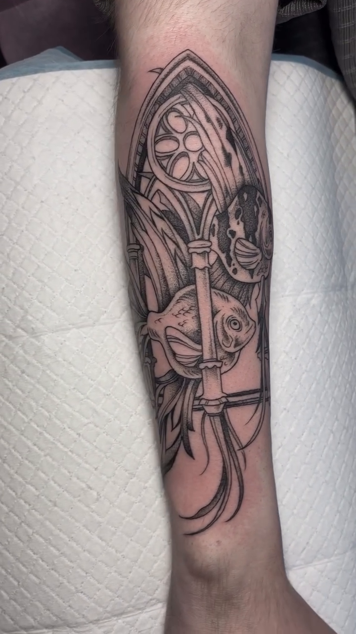 Tattoo by @thursdaybluez β illustrative, black_and_grey