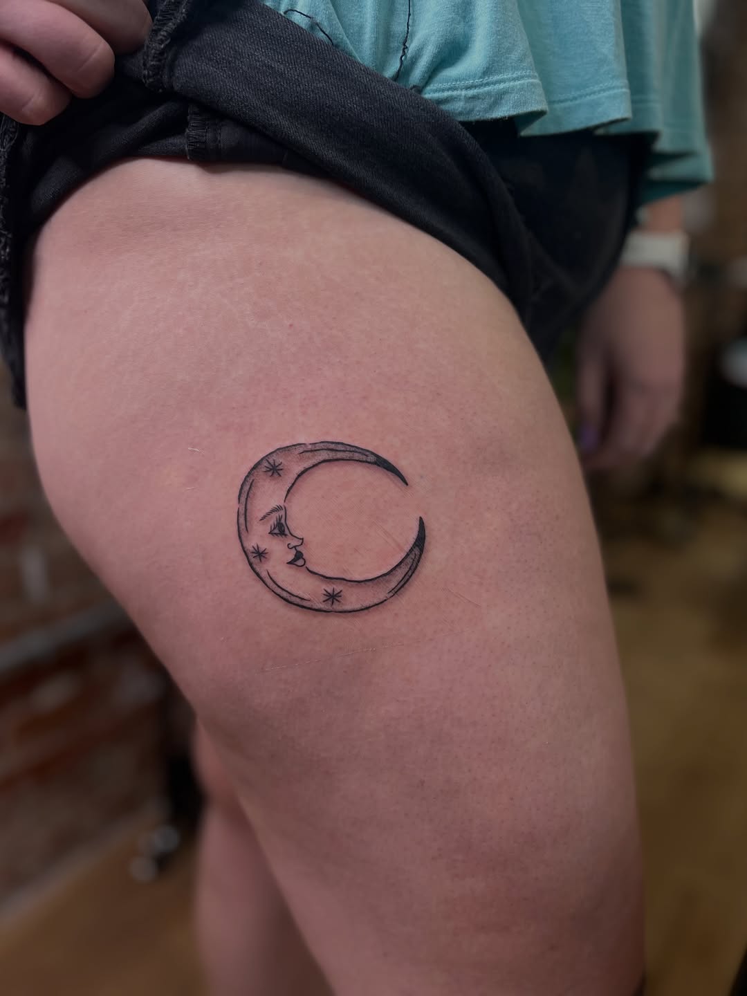 Tattoo by @lexcreotattoos โ fine_line, illustrative