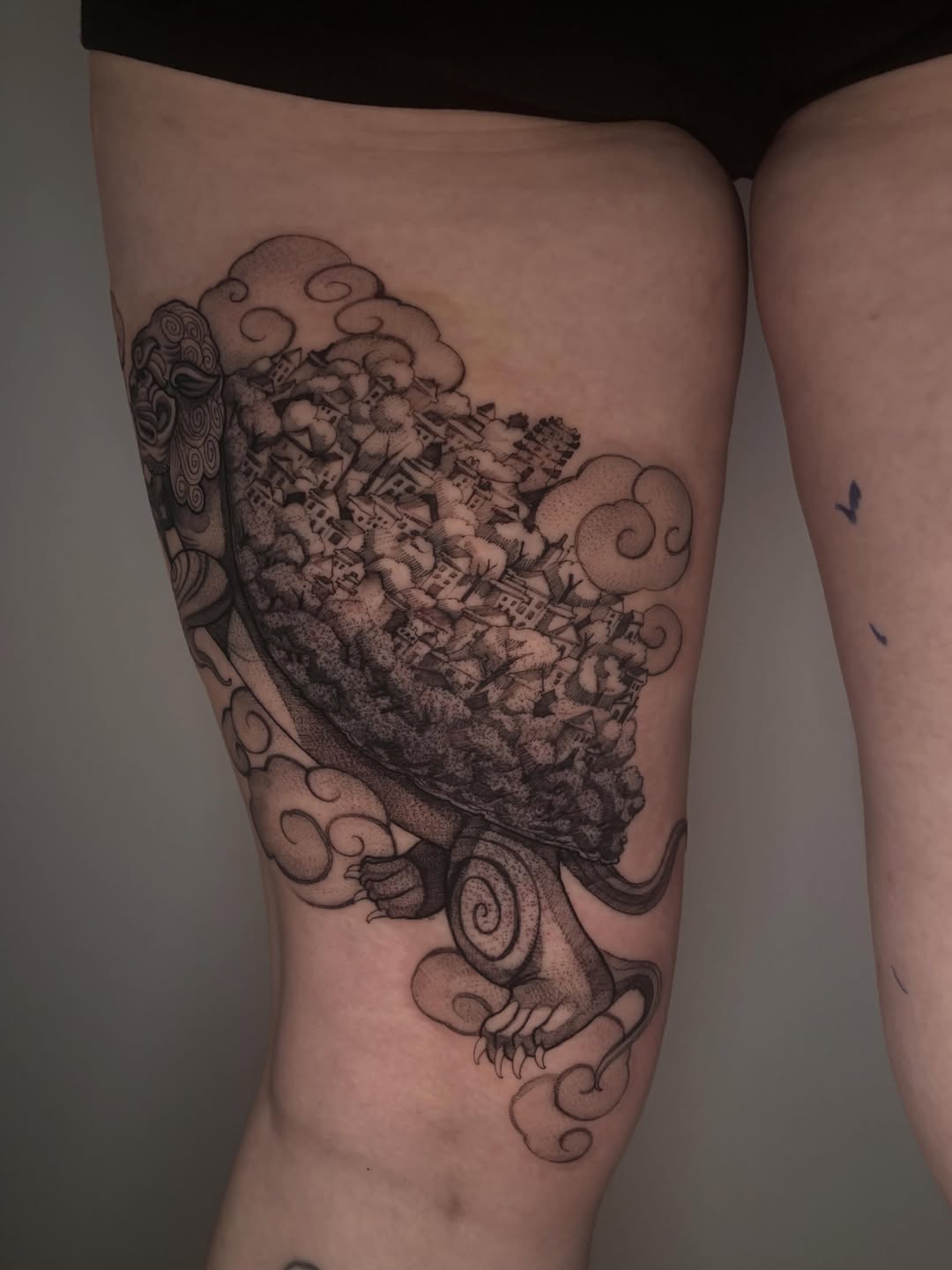 Tattoo by @caroljackytattoos — black_and_grey, illustrative