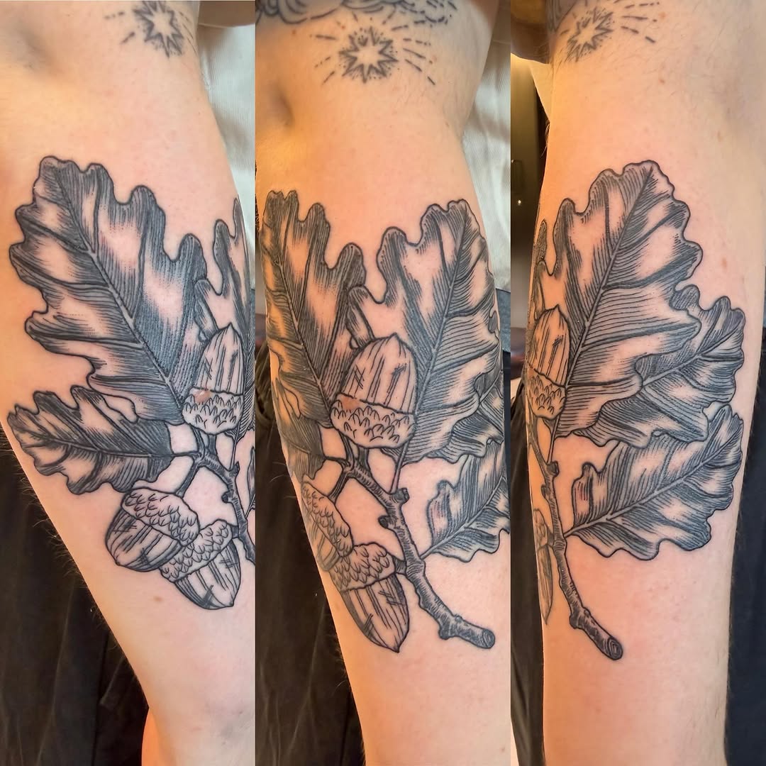 Tattoo by @ummmmm__no โ black_and_grey