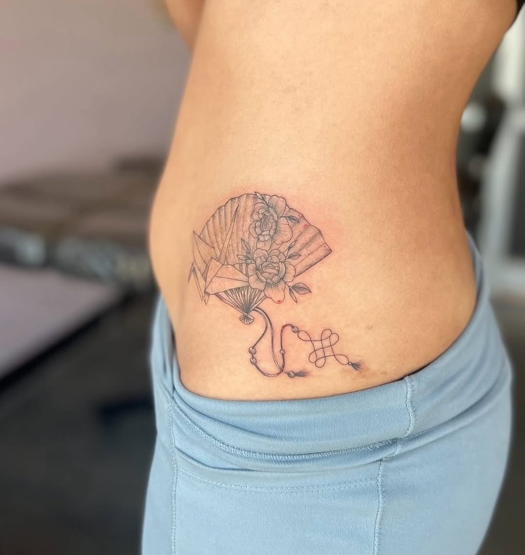 Tattoo by @tattsbykat_ — fine_line, illustrative