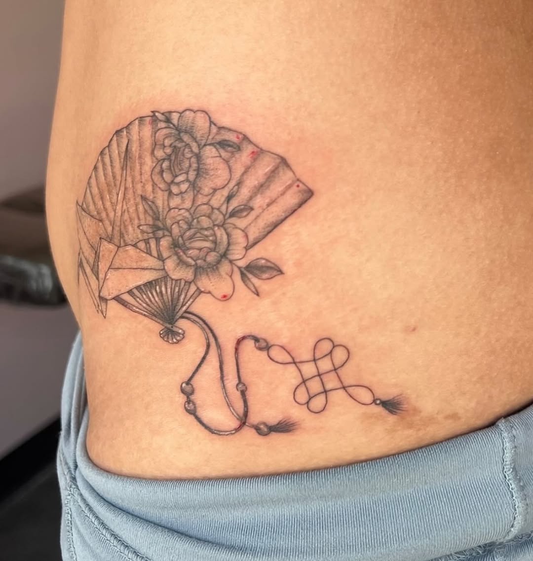 Tattoo by @tattsbykat_ — fine_line, black_and_grey