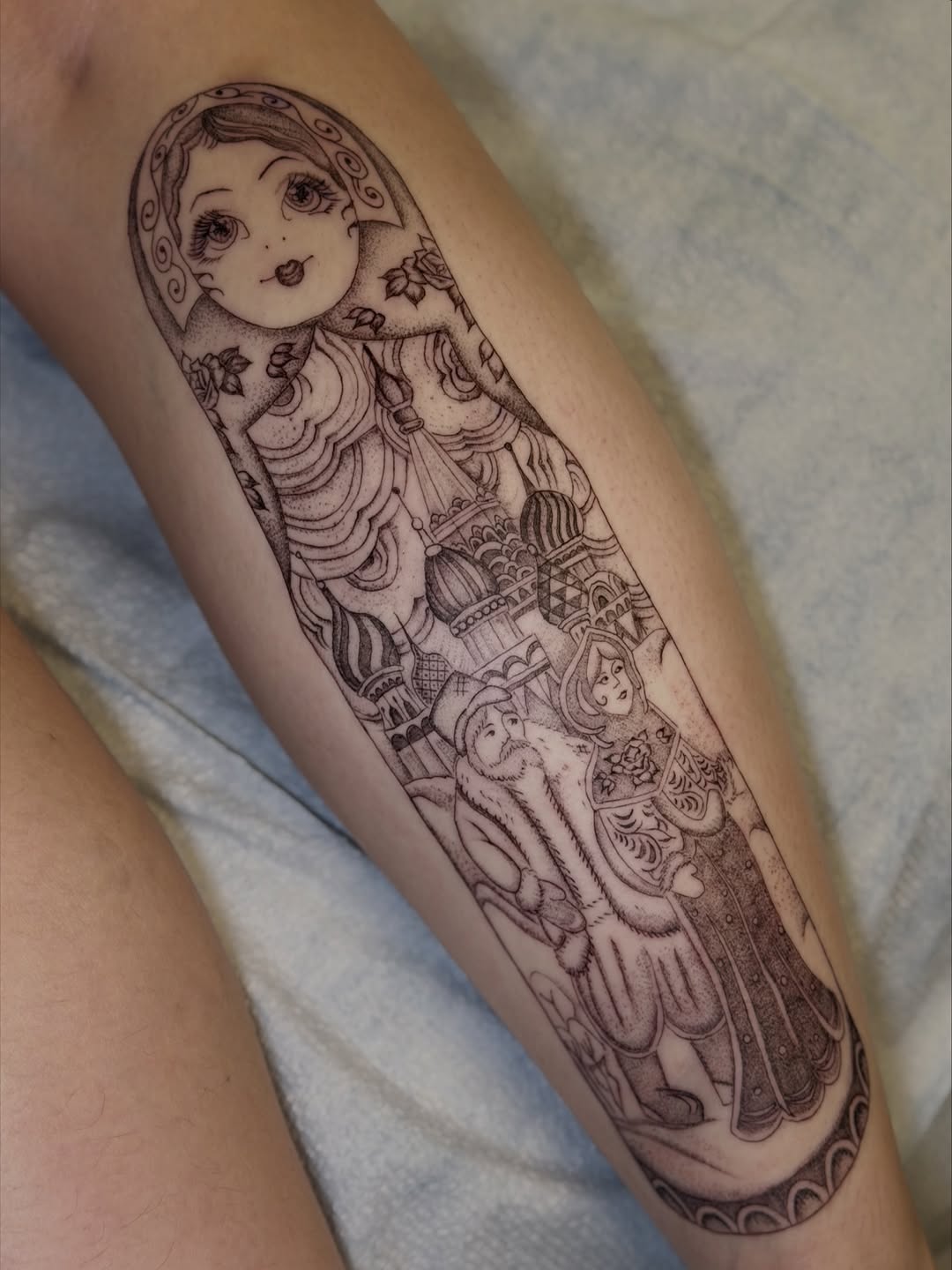 Tattoo by @maddacide — black_and_grey