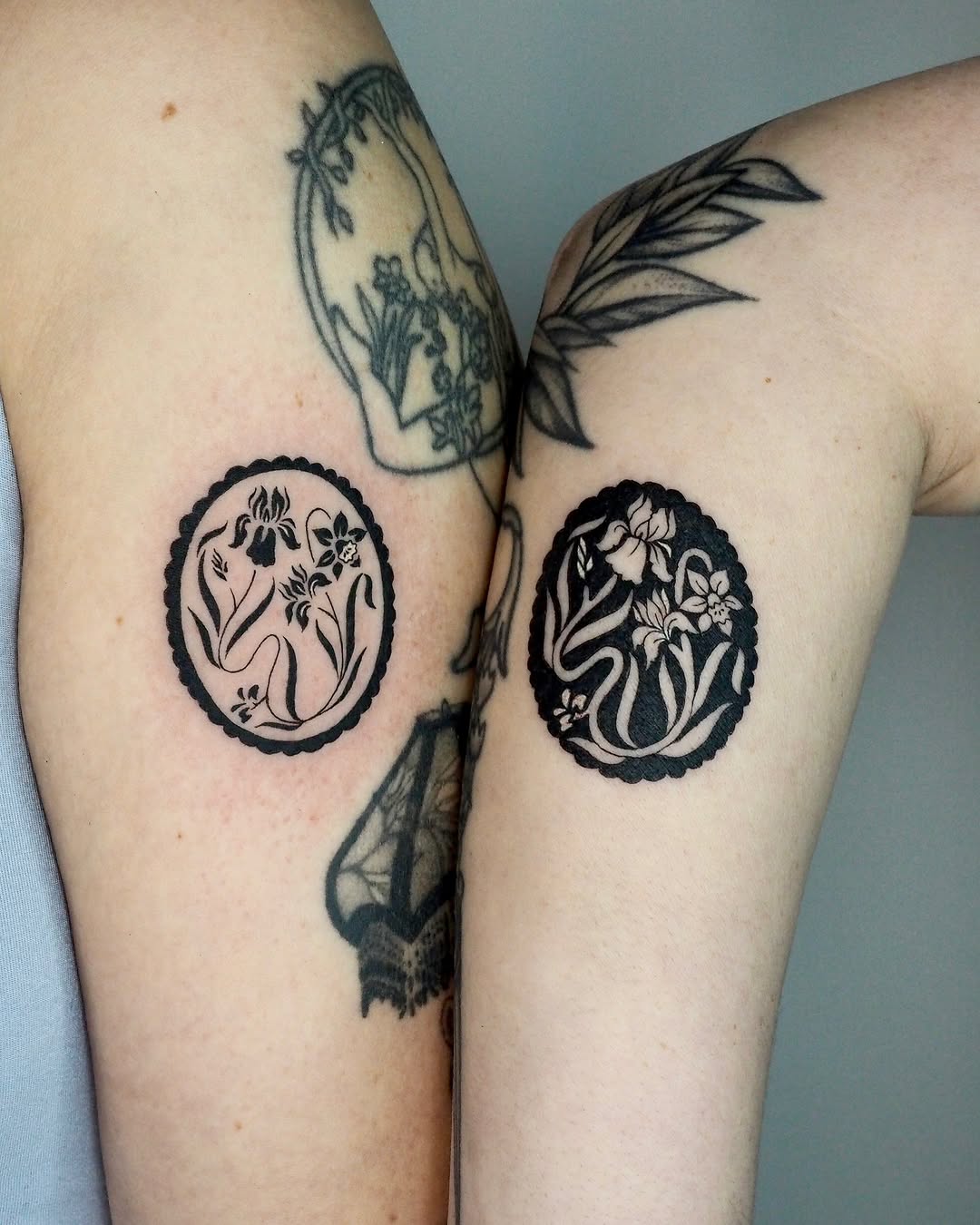 Tattoo by @aeyetat โ blackwork
