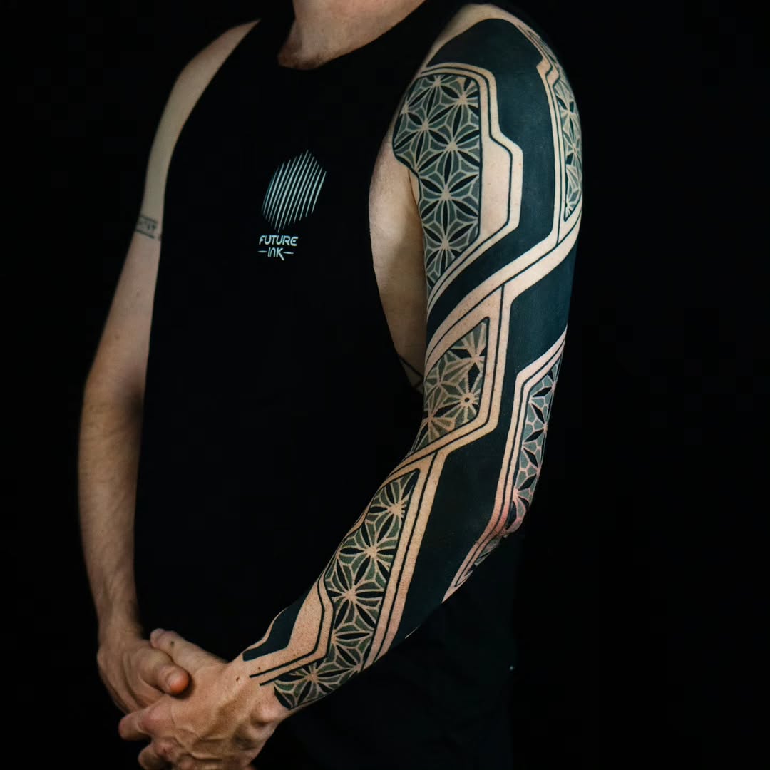 Tattoo by @kevinligabue — blackwork, geometric