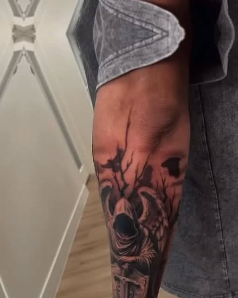 Tattoo by @jani.ceheathcote — black_and_grey, realism