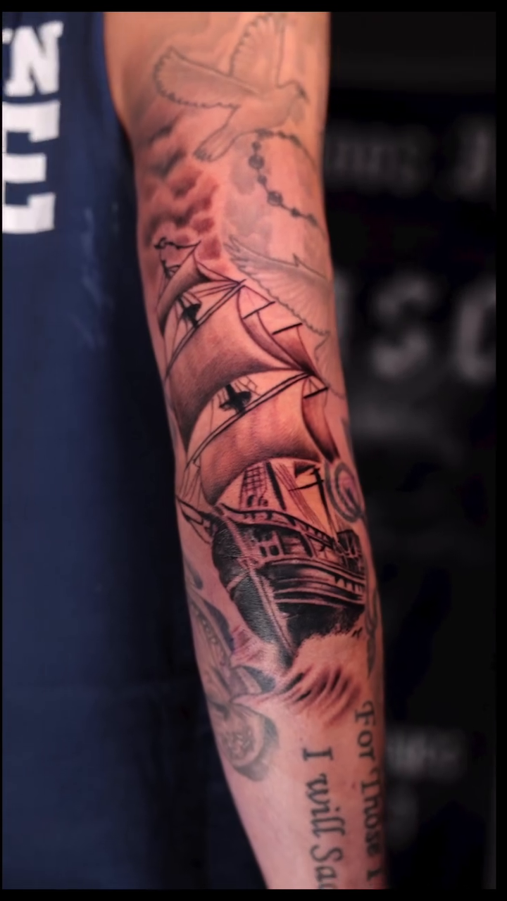 Tattoo by @easetattoos — black_and_grey, illustrative