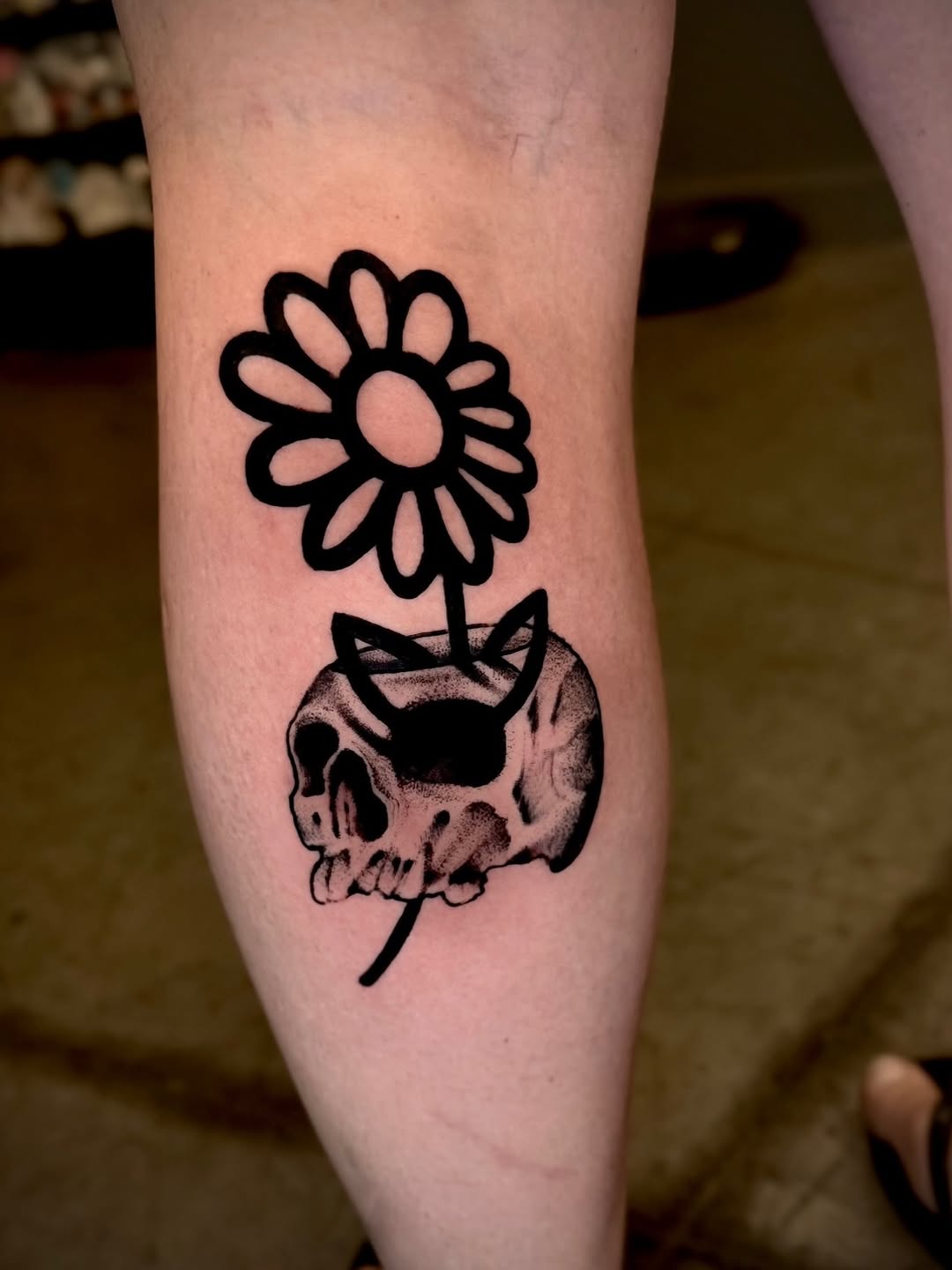 Tattoo by @desolate_tattoos — blackwork, illustrative