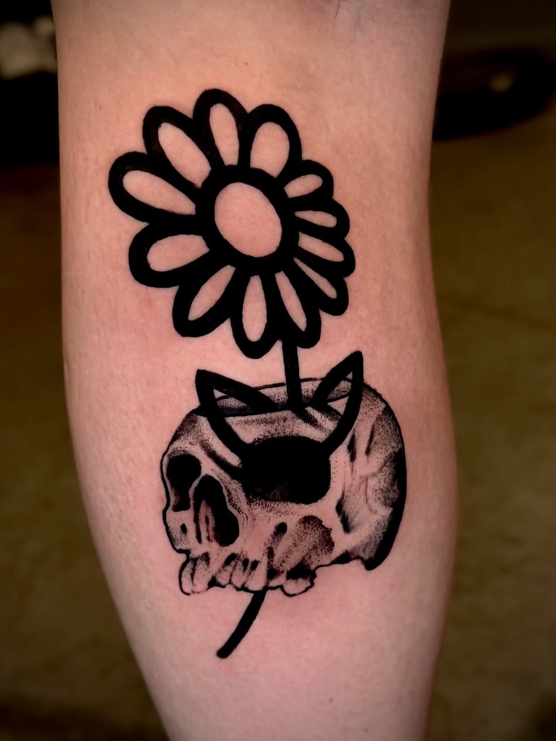 Tattoo by @desolate_tattoos — illustrative, blackwork