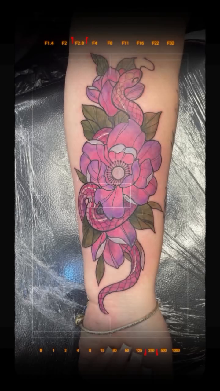 Tattoo by @amber_noir_tattoo โ japanese_irezumi, neo_traditional