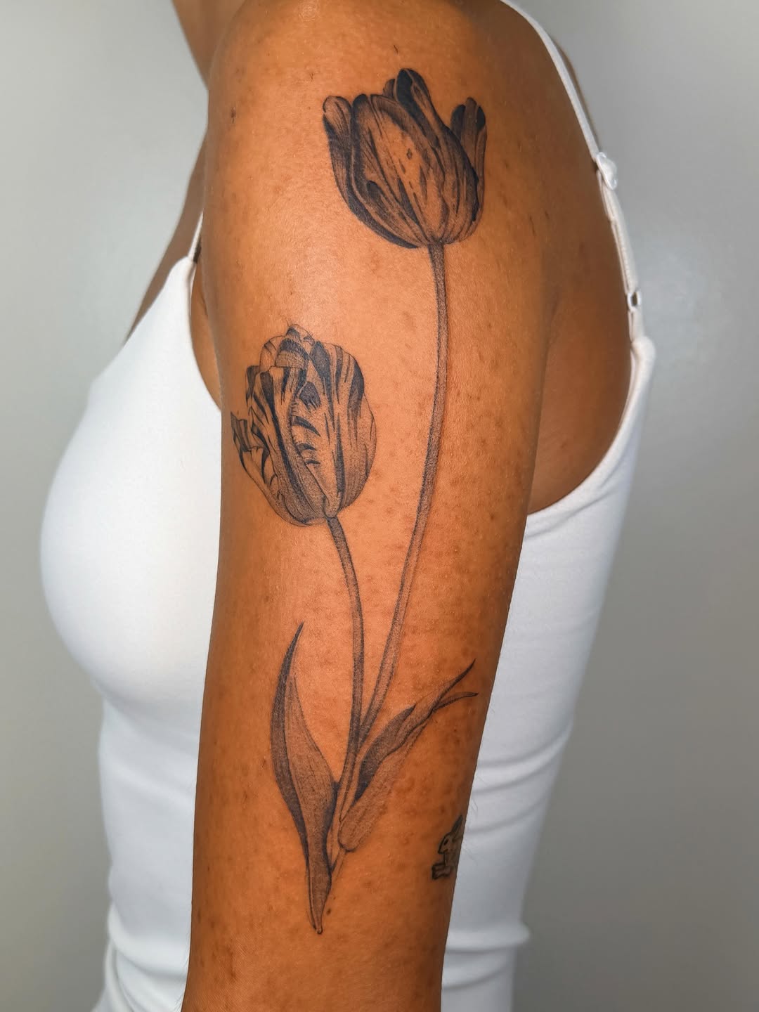Tattoo by @studioweaverr — fine_line, black_and_grey