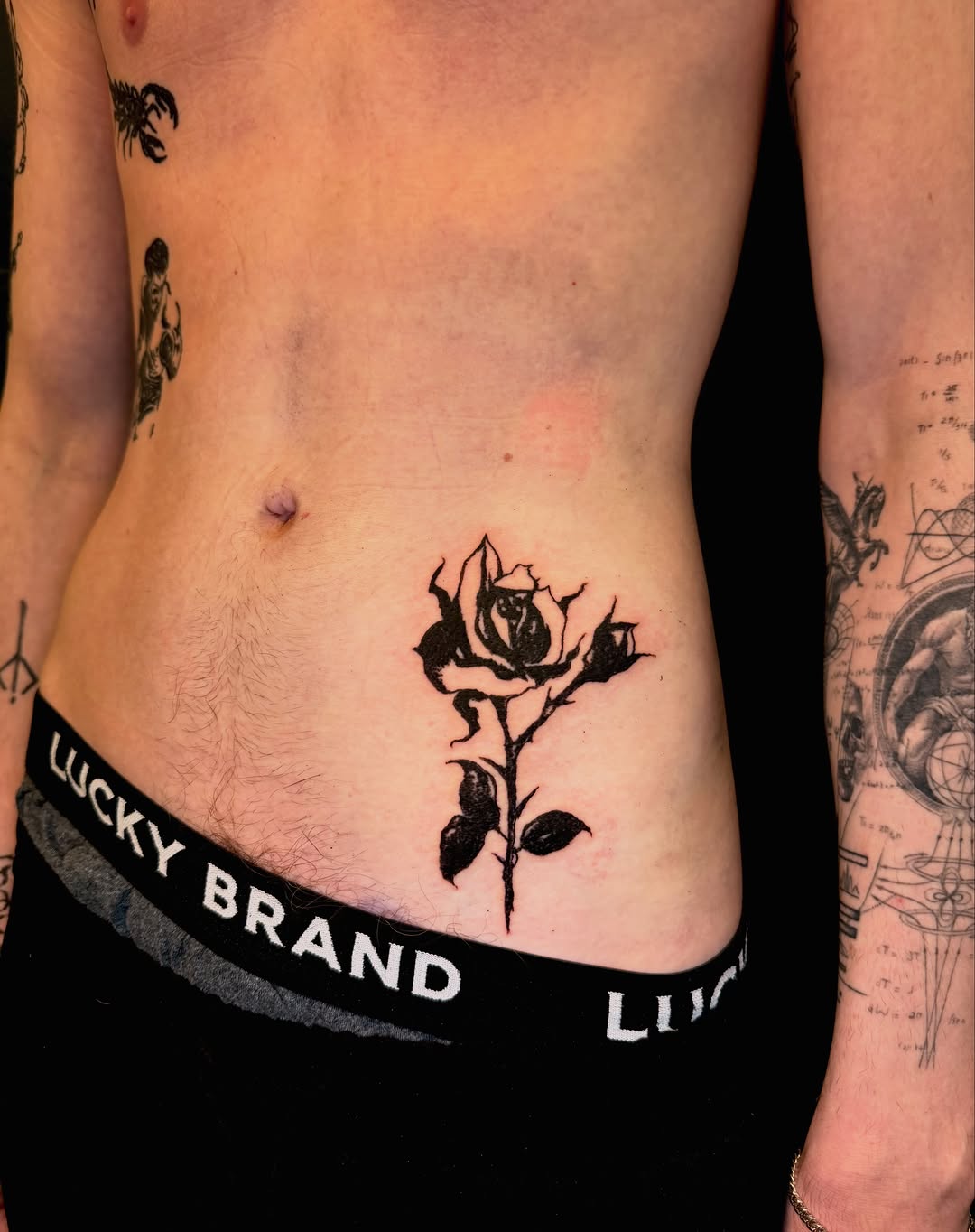 Tattoo by @noahvincenttattoo — blackwork