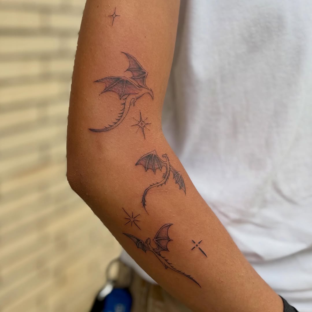 Tattoo by @inkbyb โ fine_line, illustrative
