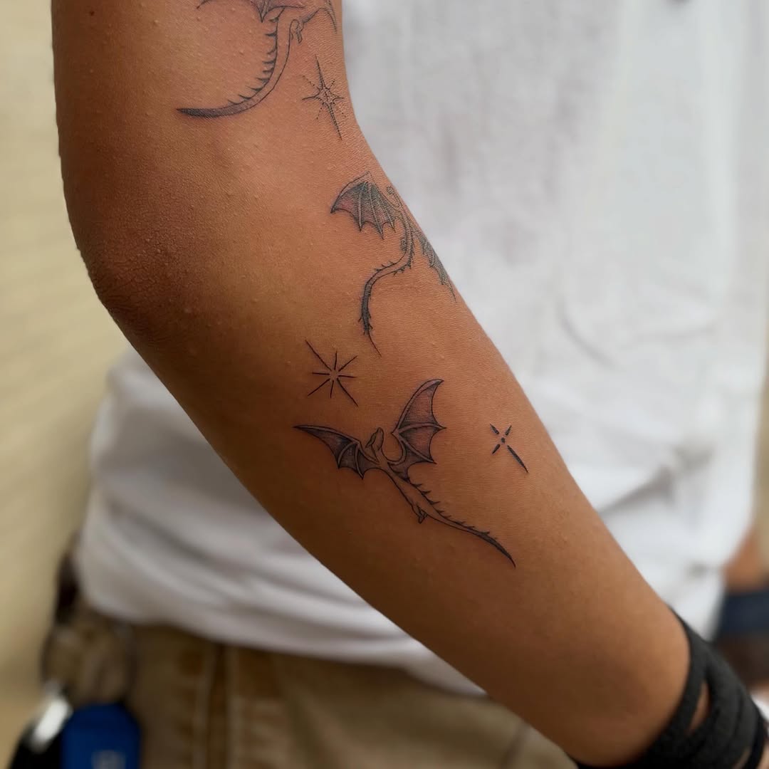 Tattoo by @inkbyb โ fine_line, illustrative