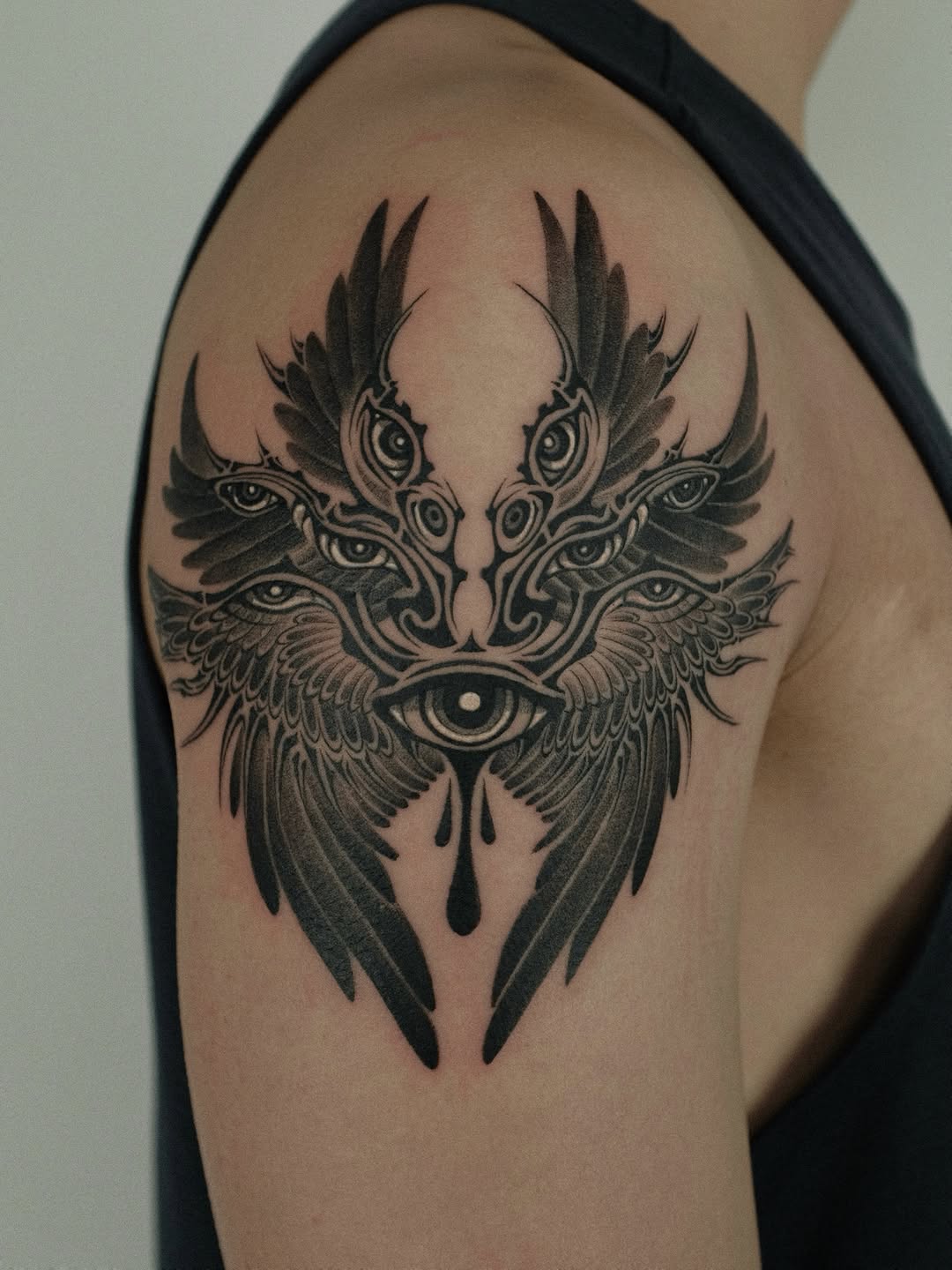 Tattoo by @xiaolun_tatt — blackwork, dark_realism