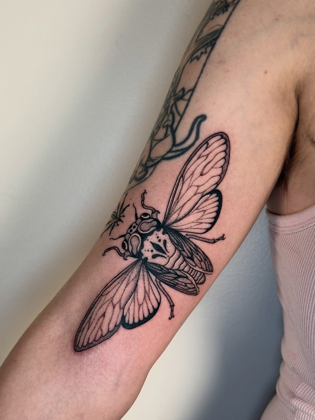 Tattoo by @elisatatts β black_and_grey