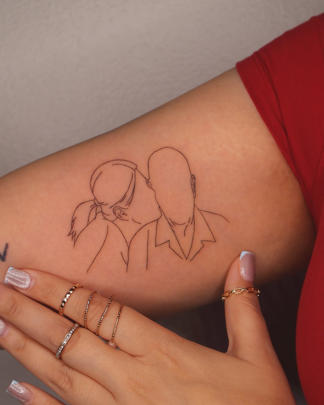 Tattoo by @divinebeautybarbyaly — fine_line