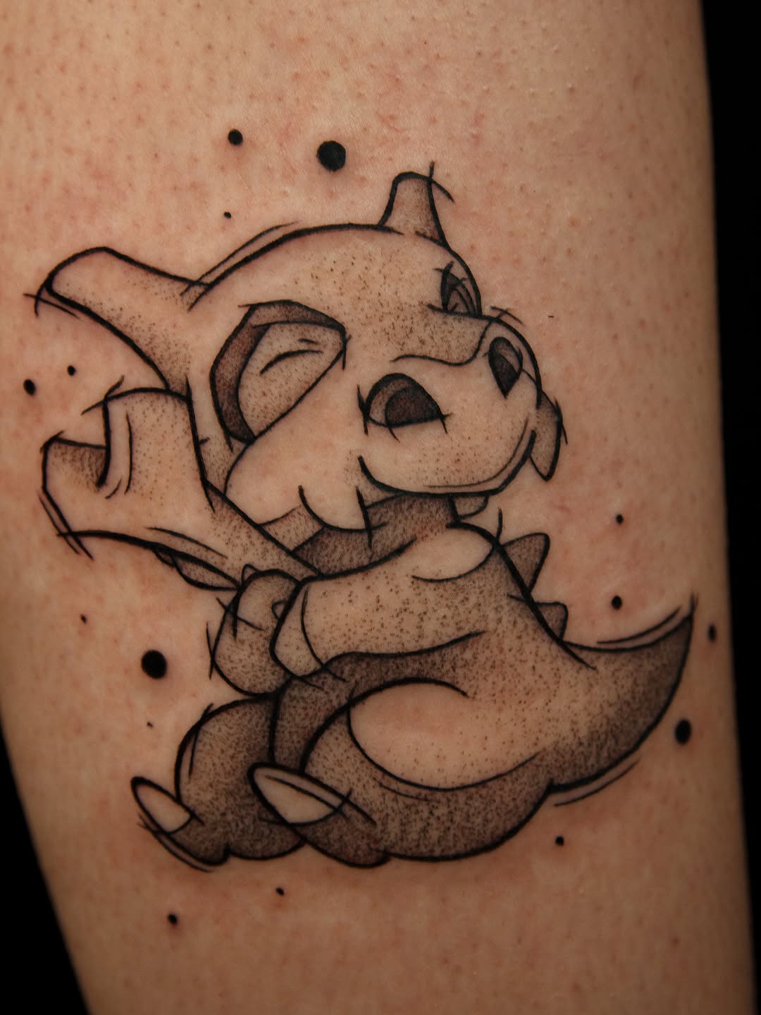 Tattoo by @cali.tattoos β dotwork