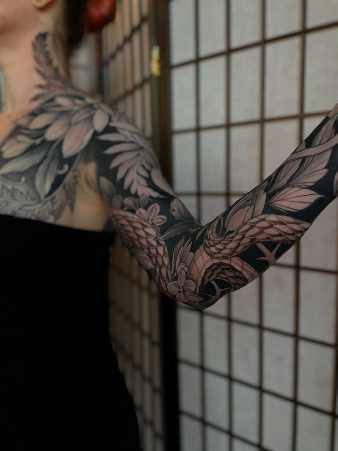 Tattoo by @madelart_ — black_and_grey