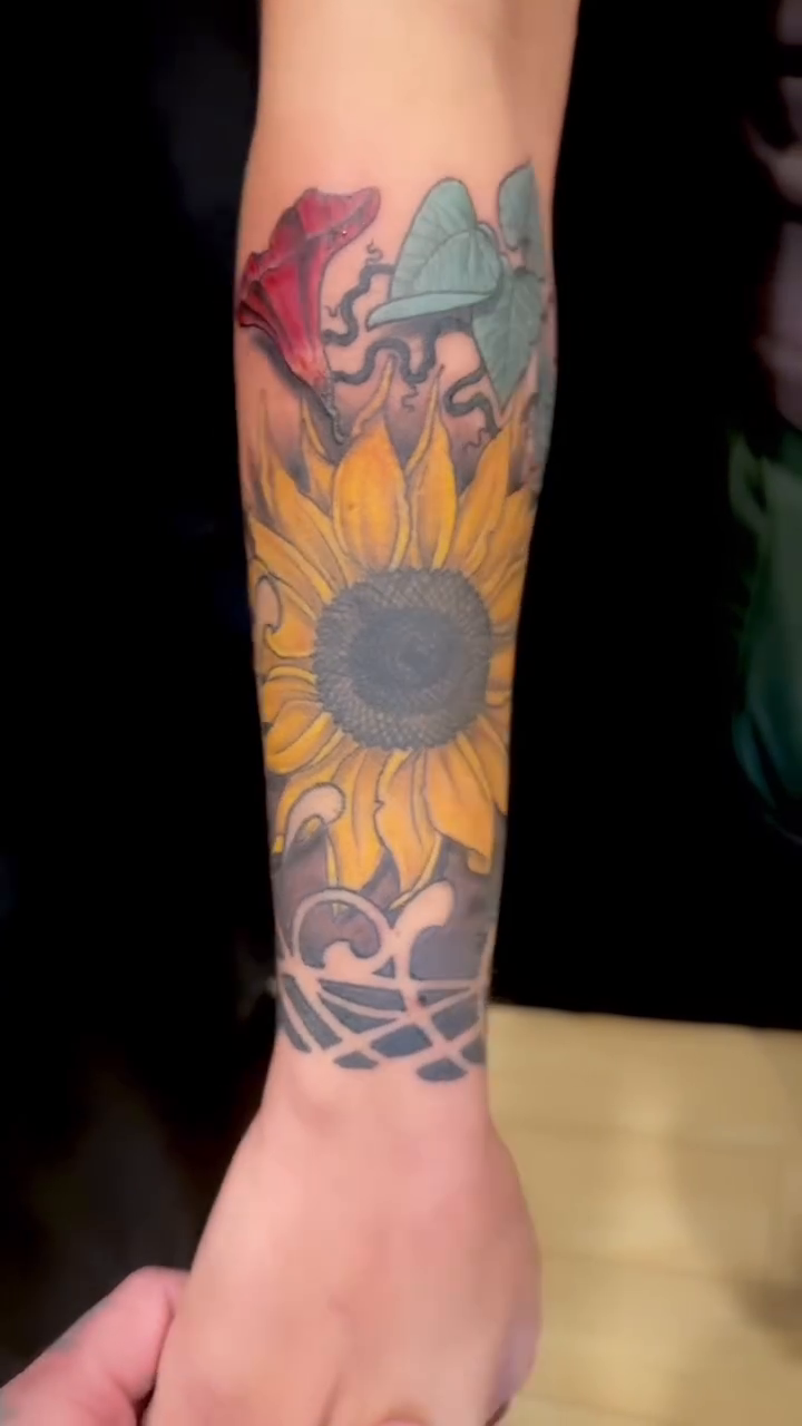 Tattoo by @patrickdelvar — illustrative, japanese_irezumi