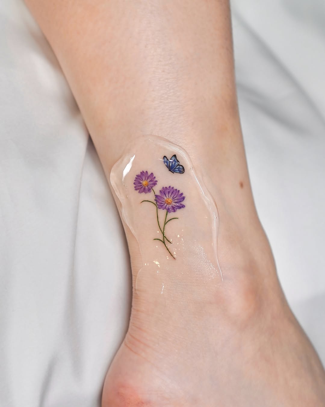 Tattoo by @yous_tattoo — fine_line, realism
