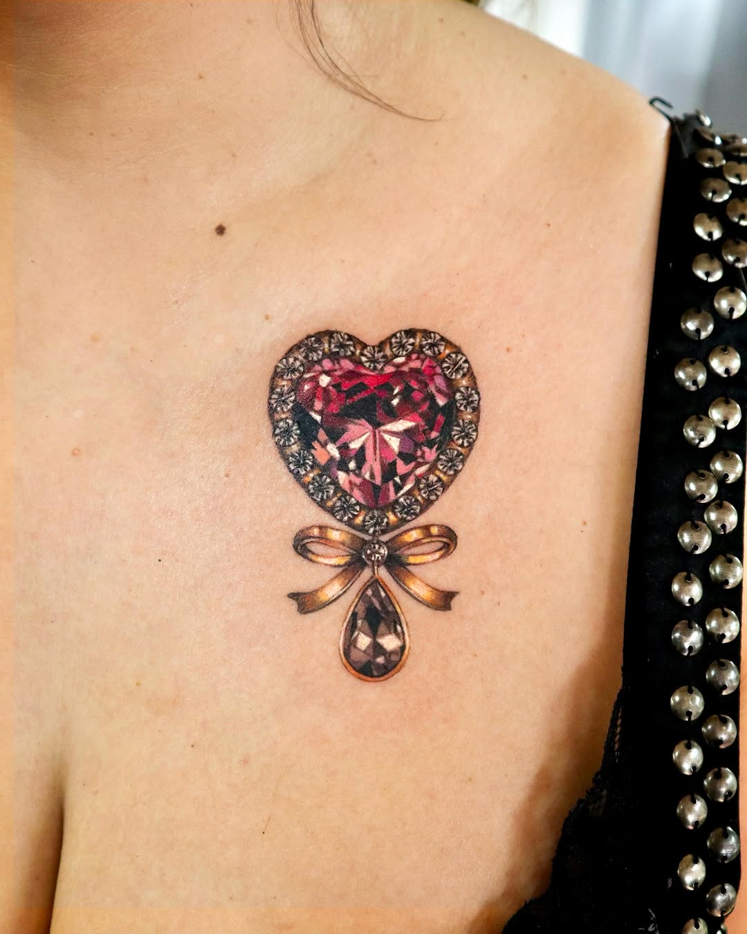 Tattoo by @mei_tatt — realism, fine_line