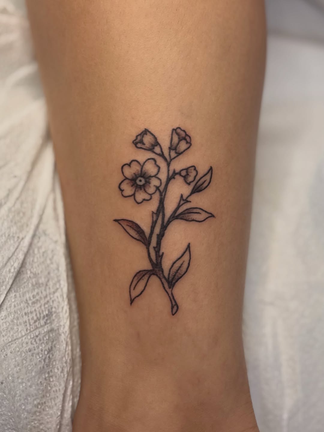 Tattoo by @hellridertattoo — fine_line