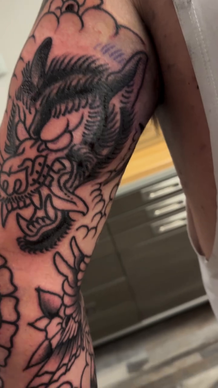 Tattoo by @pablorammsy.tattooer — japanese_irezumi, black_and_grey