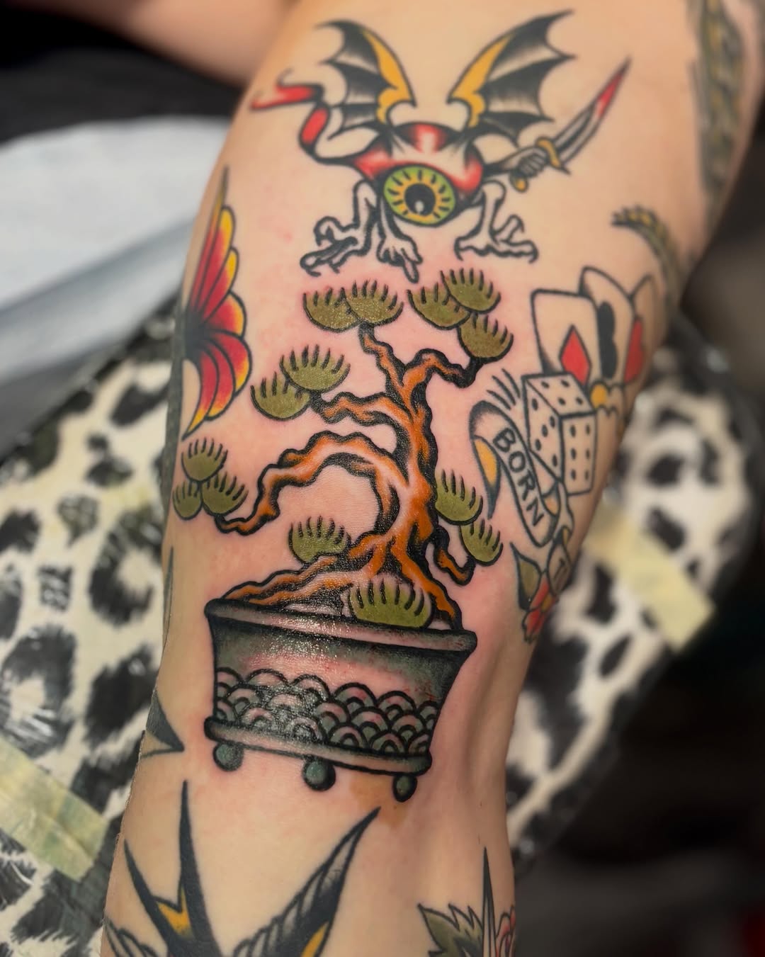 Tattoo by @tiaxcave — american_traditional, illustrative