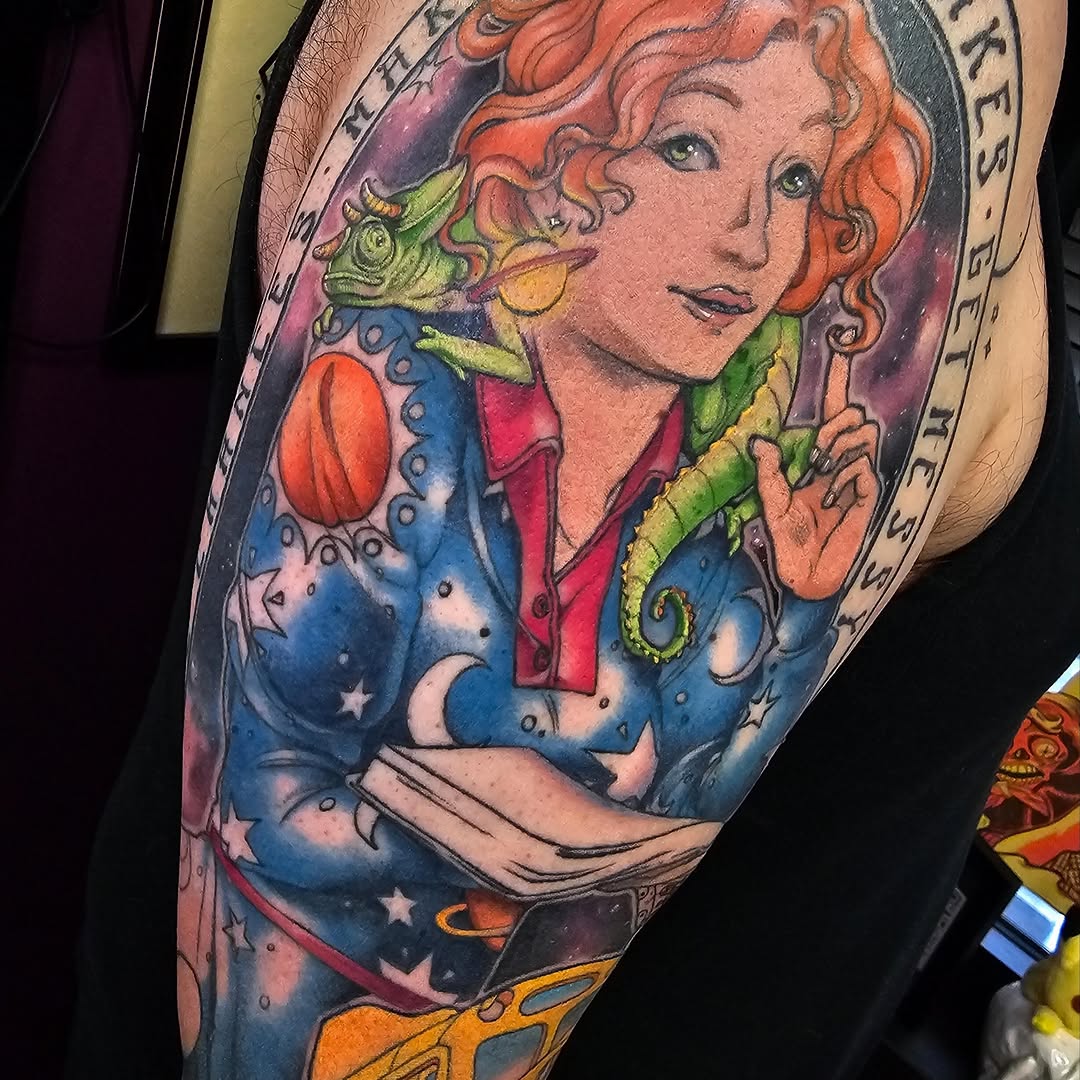 Tattoo by @tatoutofhell — realism, new_school