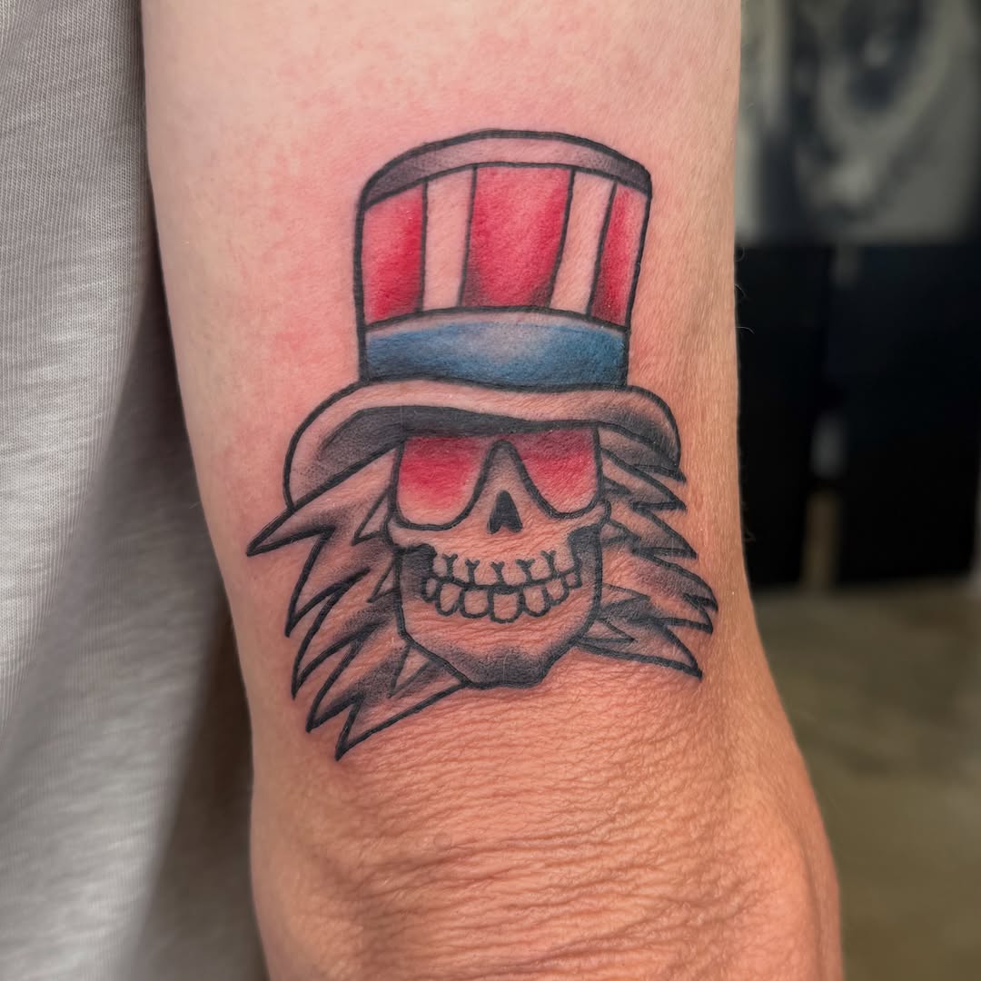 Tattoo by @dtxtattoos โ american_traditional